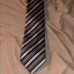 Male silk tie